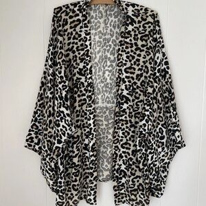 Sim & Sam Animal leopard print Kimono Top size S/M Boho Cover Up Layering